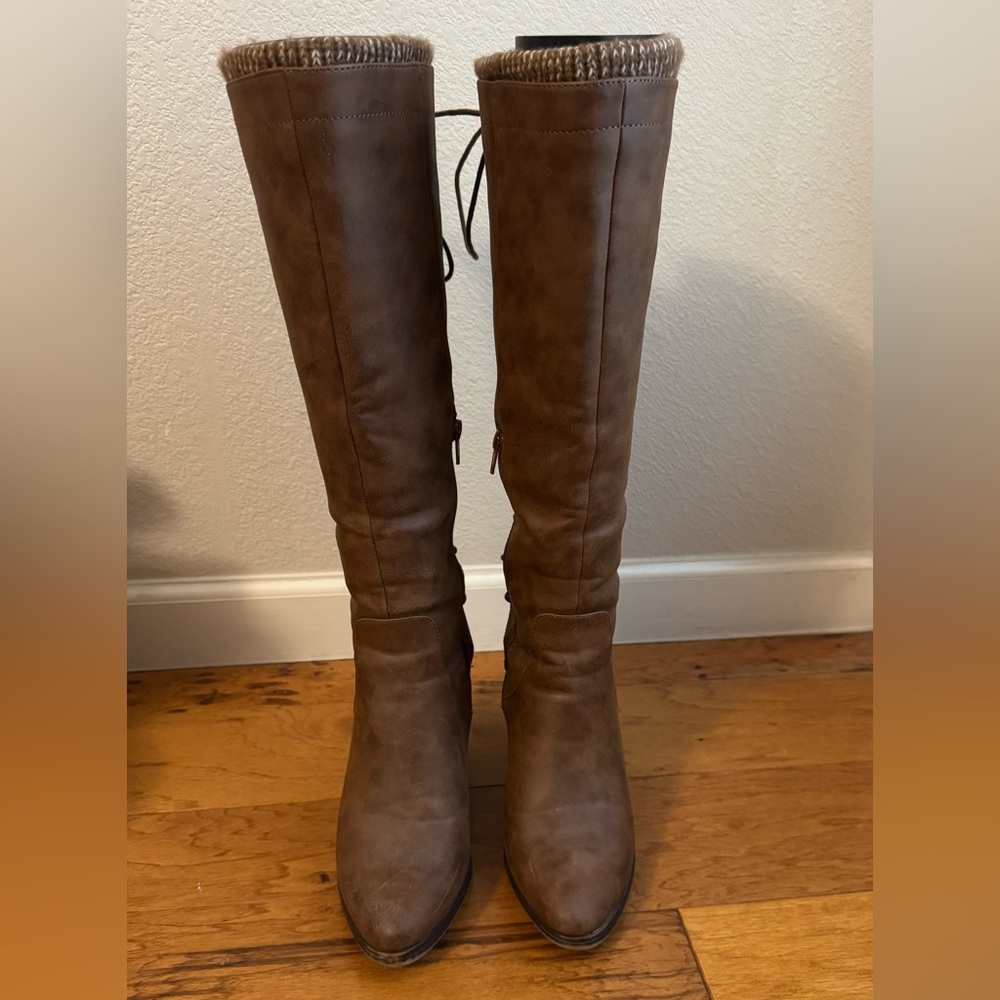Brown Knee-High Women's Boots